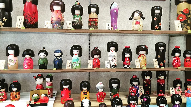 Kokeshi dolls